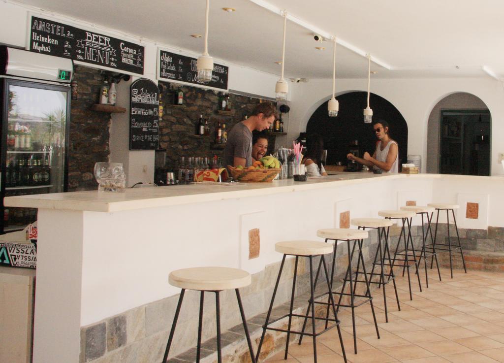 Armadoros Hotel / Ios Backpackers Екстер'єр фото