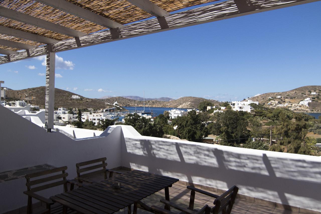 Armadoros Hotel / Ios Backpackers Екстер'єр фото