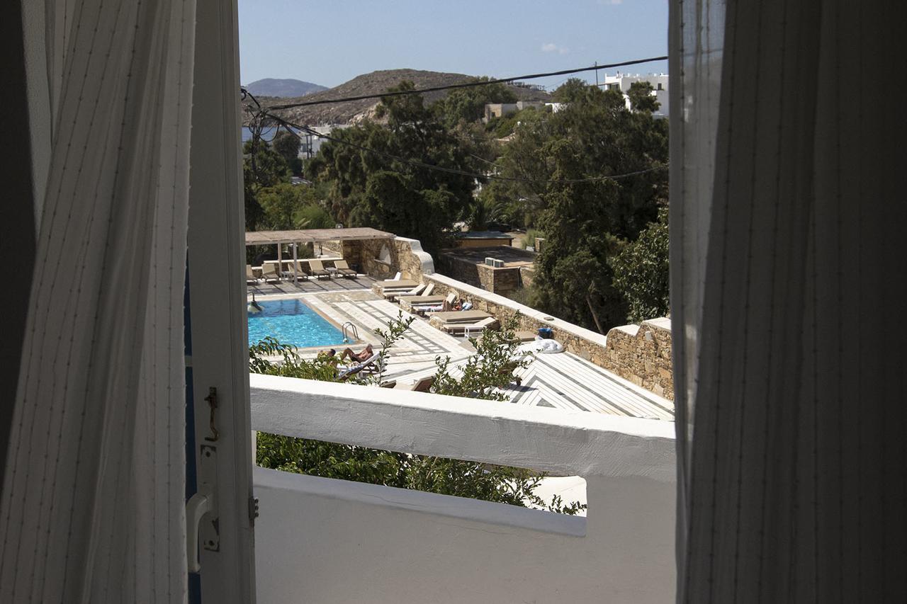 Armadoros Hotel / Ios Backpackers Екстер'єр фото
