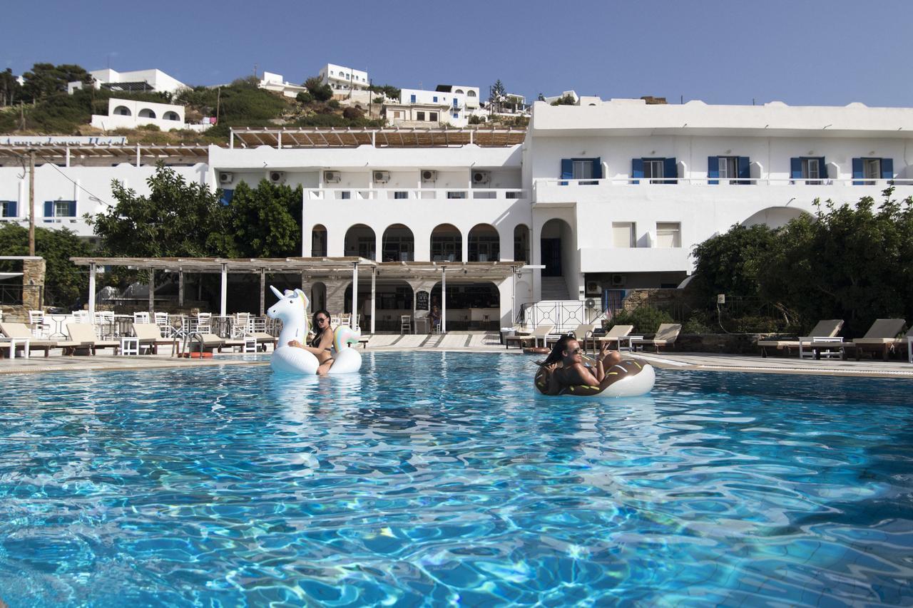 Armadoros Hotel / Ios Backpackers Екстер'єр фото